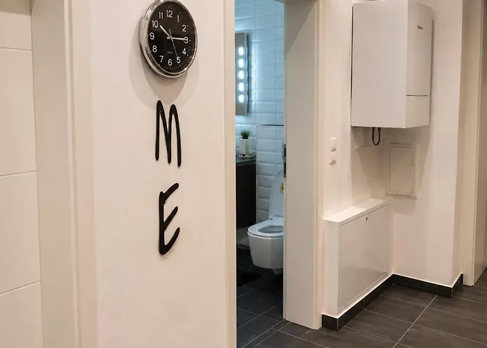 Design-apartment Mit Klimaanlage & Top-anbindung An Der U1
